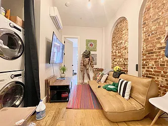 Rented by Doorway NYC, LLC