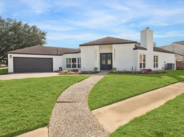 2302 Ashford Hollow Ln, Houston, TX 77077