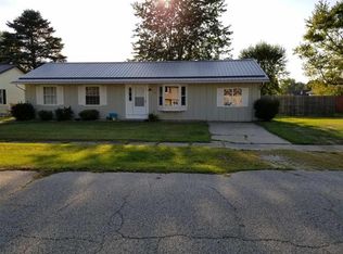 608 Dartmoor Rd, Kingsford Heights, IN 46346