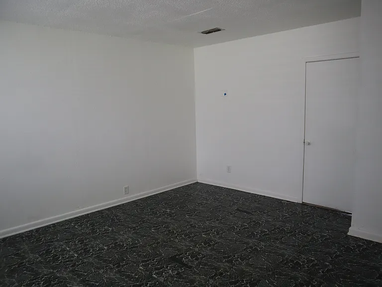 5726 Swift Creek Dr — Photo 63
