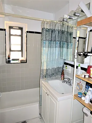 Rented by The Coop Connection LLC | media 4
