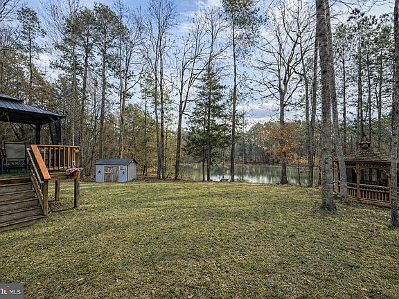 4th image of 24 Simmons Cv