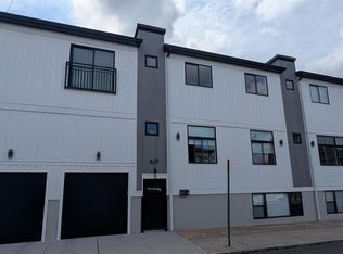 621 Valley Brook Ave, Lyndhurst, NJ 07071