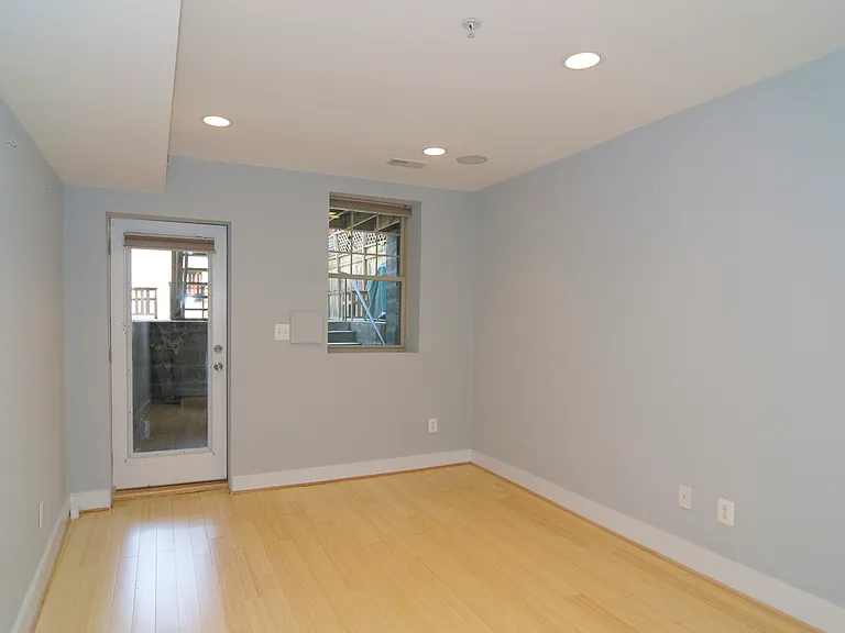 1211 Harvard St NW #1 — Photo 12