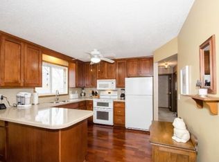 20865 Jacquard Ave, Lakeville, MN 55044