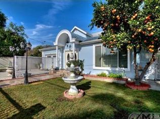 13041 Calvert St, Valley Glen, CA 91401