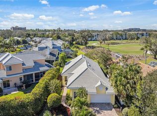 5900 Fountain Dr, Naples, FL 34119