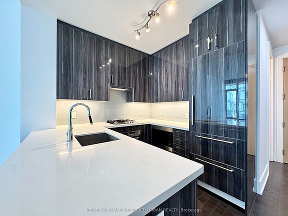 5th image of 39 Queens Quay E Unit 716