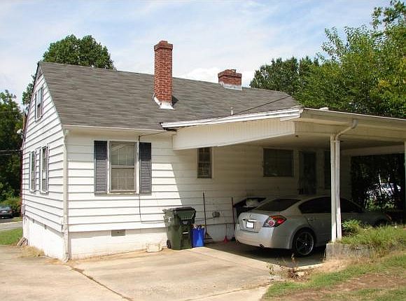 2nd image of 1423 Beech Dr