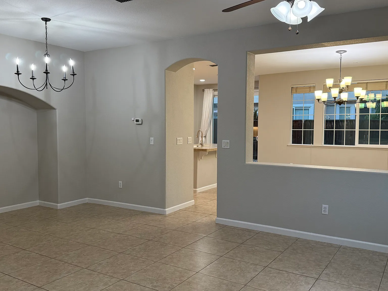 3 bed, 2.5 bath, 1746 sqft, $2,950 — Photo 2
