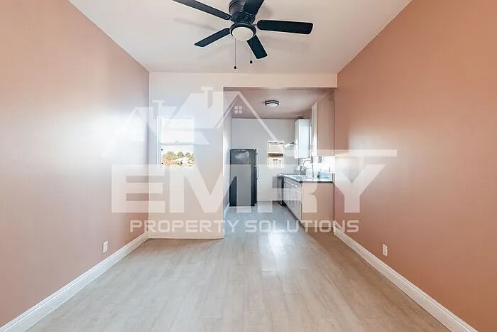 2 bed, 1.0 bath, $2,200 — Photo 3