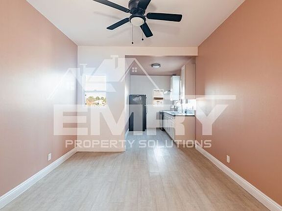 3rd image of 4302 S Hoover St #2