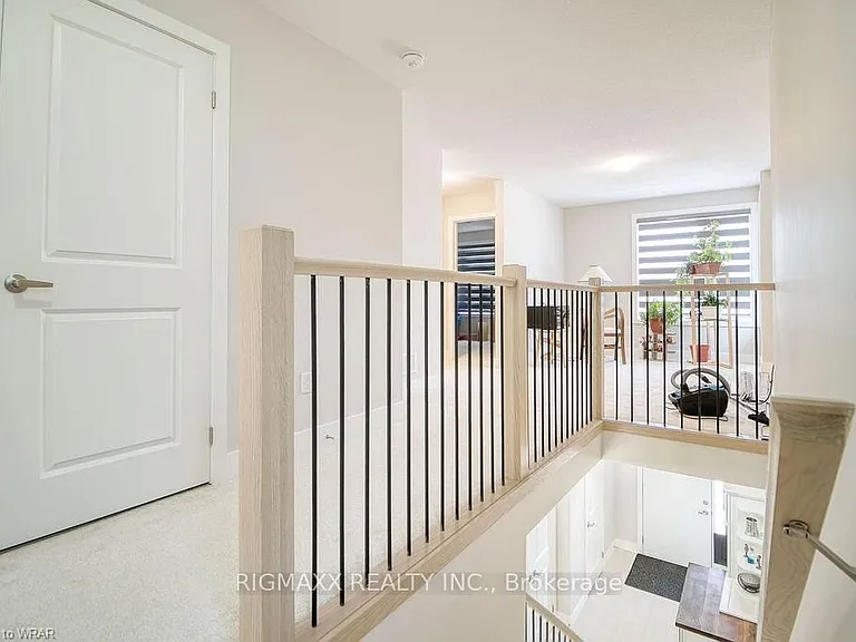 2104 Evans Blvd — Photo 8