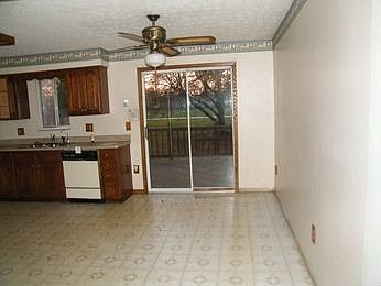 5th image of 5750 Beech Dr