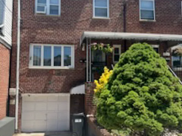1533 East 57th Street image 1 of 8