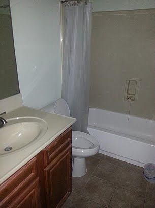 5th image of 1045 E Rossiland Cir