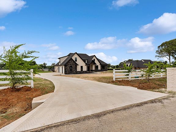 3rd image of 21604 Woodring Rd