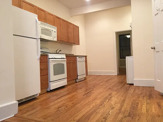 Rented by GPA Realty | media 23