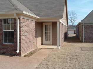 1165 Cross Valley Cv, Cordova, TN 38018