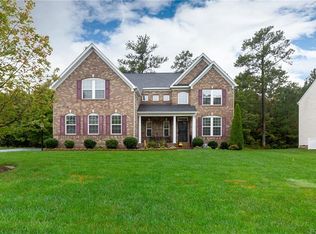 14512 Beachmere Dr, Chester, VA 23831