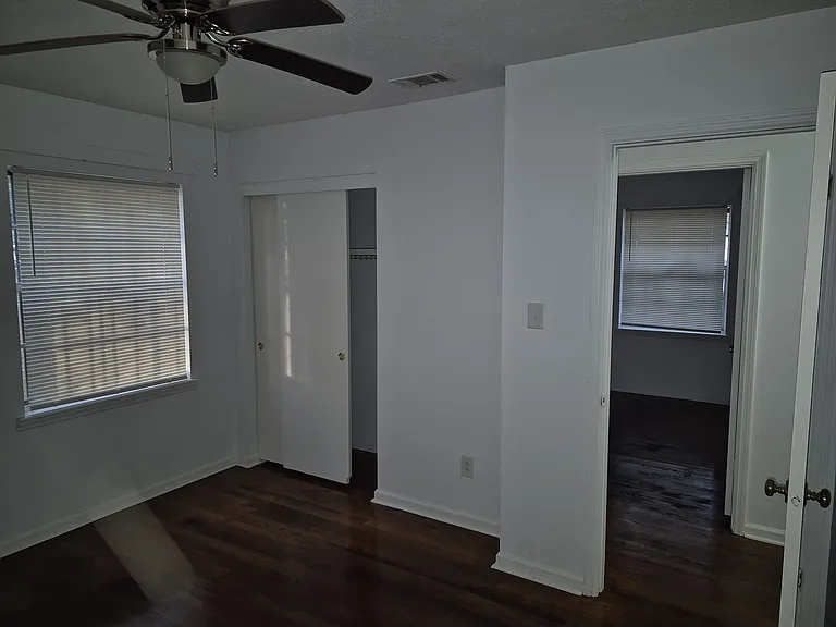207 Independence Dr — Photo 6