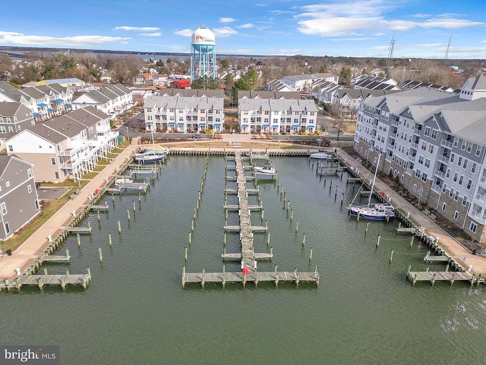 1st image of 502 Seaway Ln #25