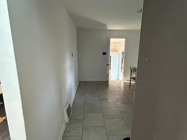428 Jean Ave — Photo 5