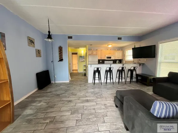 125 E Morningside Dr #202-B, South Padre Island, TX 78597