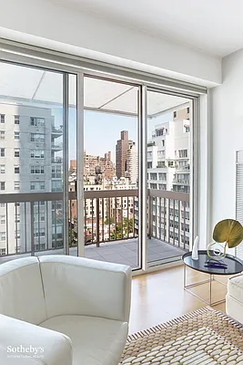 Sold by Sotheby's International Realty | media 9