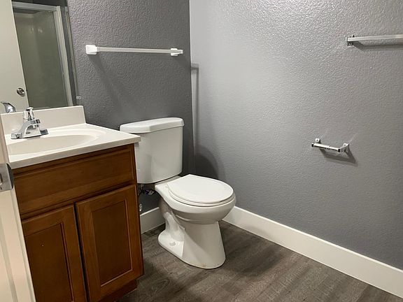 2nd image of 2998 Holly Dr APT C