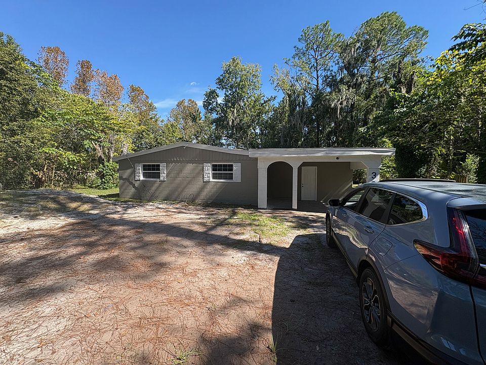 1st image of 303 Brookview Dr N