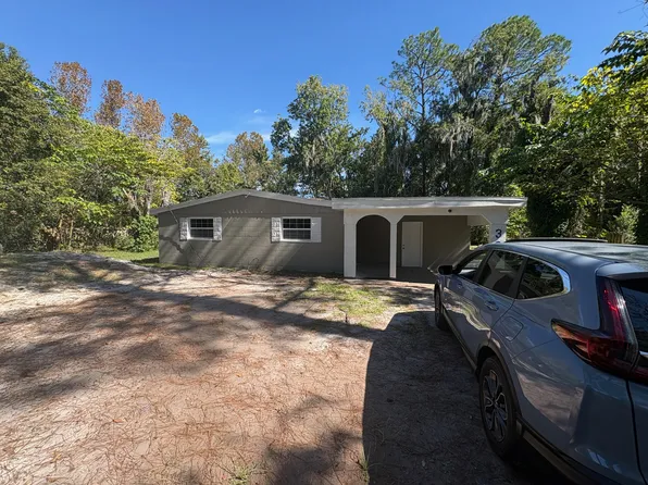 303 Brookview Dr N, Jacksonville, FL 32225