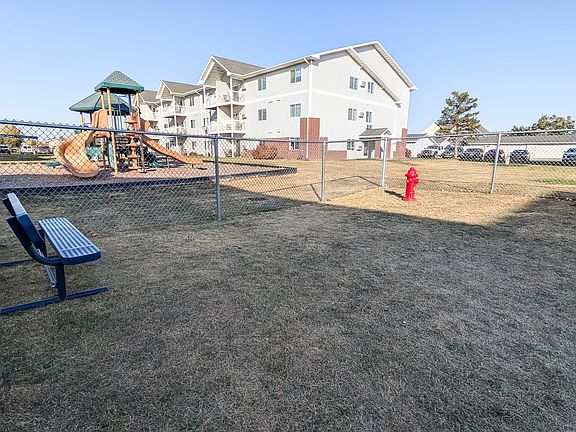 3rd image of 4901 44th Ave S #Ot5-307