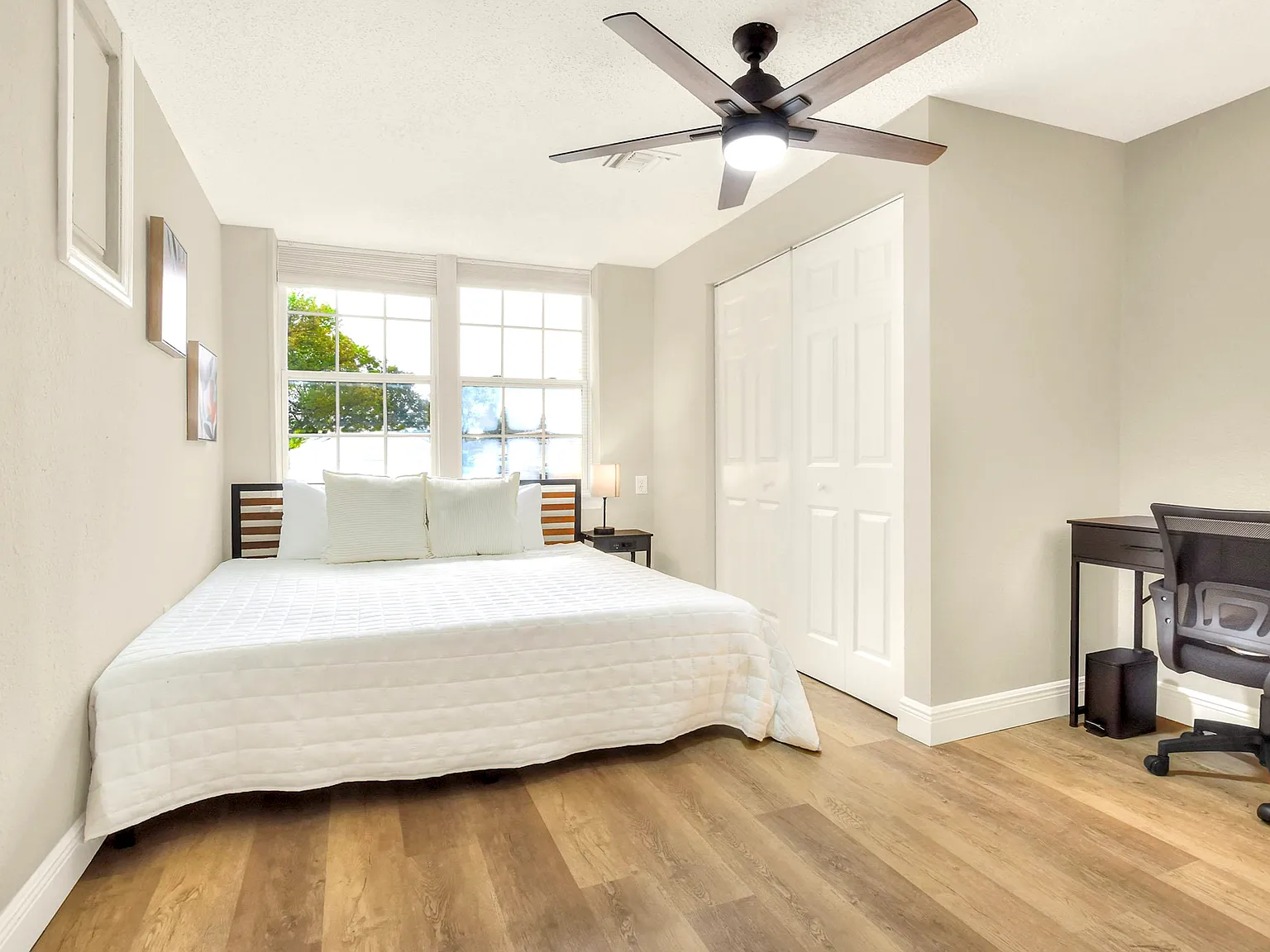 4 bed, 2.0 bath, 1144 sqft, $1,001 — Photo 2