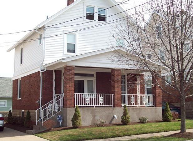 1st image of 3105 Elmwood Ave #N416