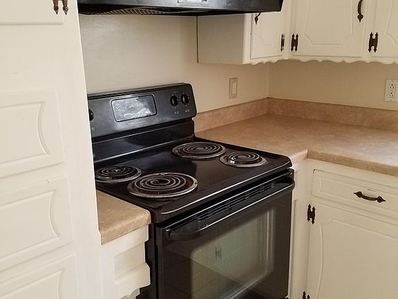 4th image of 1501 Hampton Dr