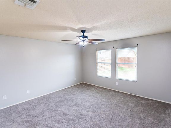4th image of 9925 Thomas Jefferson Dr