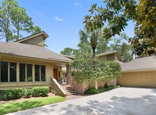 10 Ravenwood Rd, Hilton Head Island, SC 29928