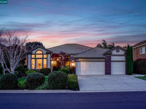 738 Ygnacio Woods Ct, Concord, CA 94518