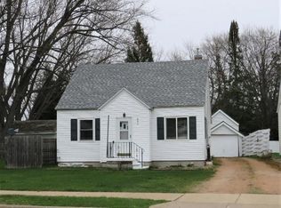 951 Elm St, Antigo, WI 54409
