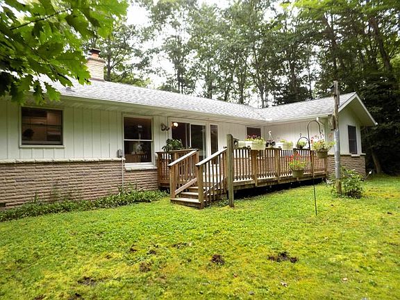 5th image of 5030 Woodland Dr