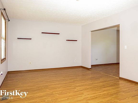 5th image of 5533 Forest Glen Dr