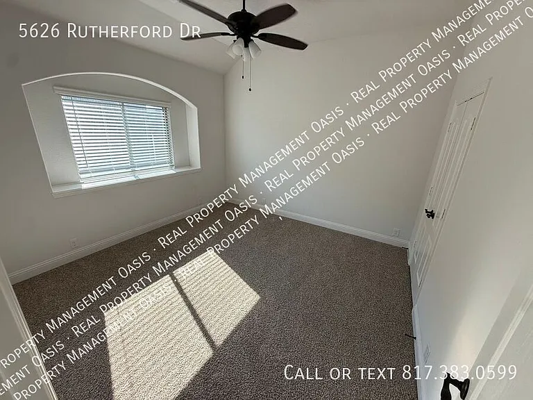 5626 Rutherford Dr — Photo 8