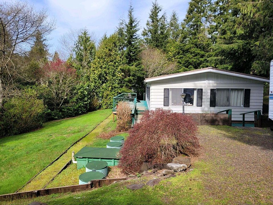 1st image of 1820 Deer Rd
