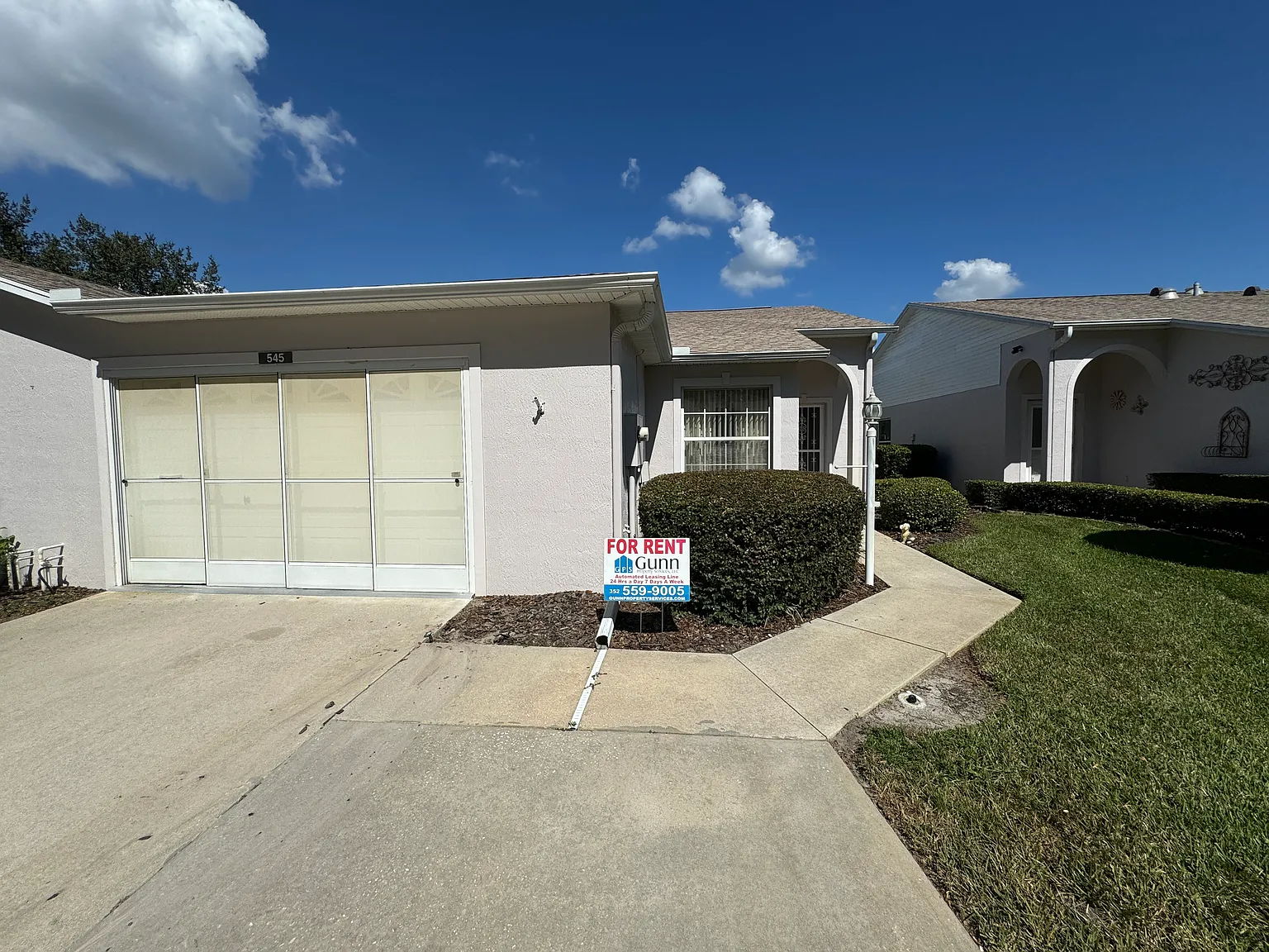 Nice 2 bd 2 bath Villa golf course view in Pembrook Fairways — Photo 1
