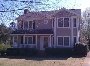 2055 Pine Needle Ct, Gastonia, NC 28056