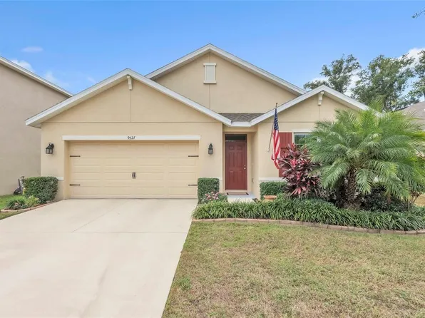 9527 Sunstone Blvd, Thonotosassa, FL 33592