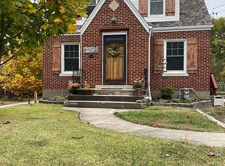 136 W Circle Dr, Jefferson City, MO 65109