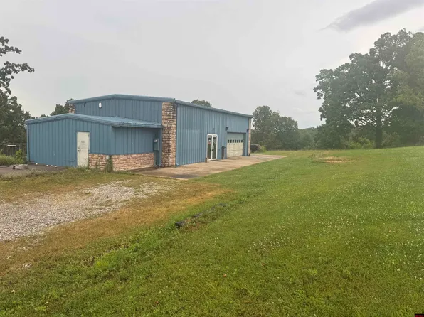 39 Teal Point Rd, Mountain Home, AR 72653