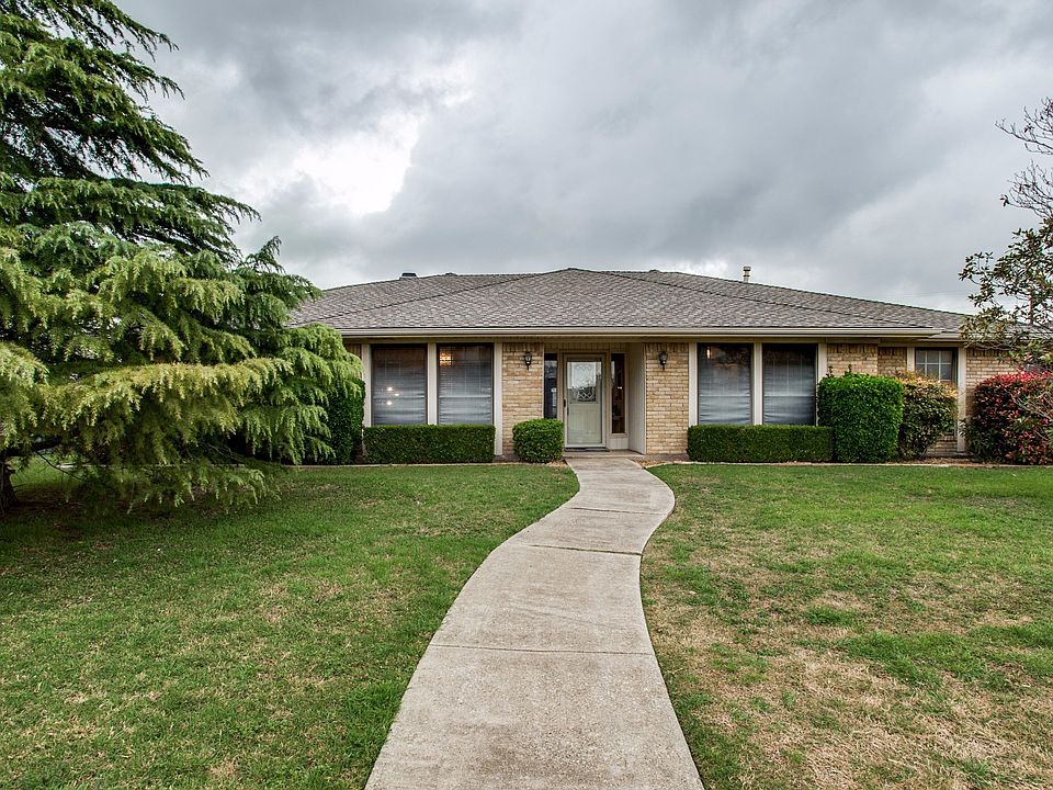 1st image of 2913 Mollimar Dr